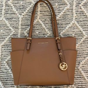Michael Kors Jet Set East West Tote in the color Luggage